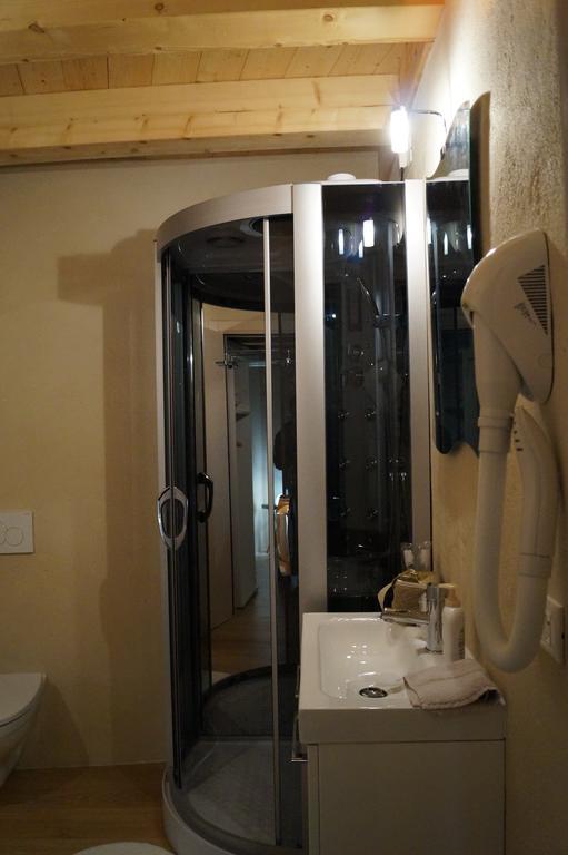 ホテル Casa Daisy Paderno del Grappa エクステリア 写真