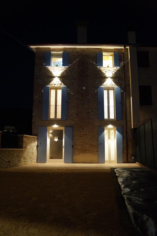 ホテル Casa Daisy Paderno del Grappa エクステリア 写真