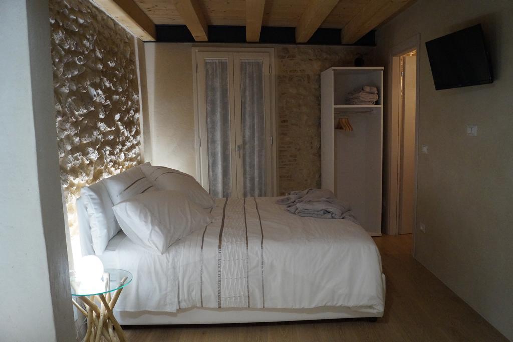 ホテル Casa Daisy Paderno del Grappa エクステリア 写真
