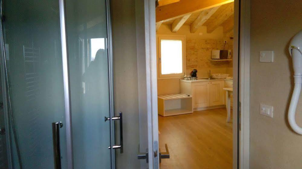 ホテル Casa Daisy Paderno del Grappa エクステリア 写真