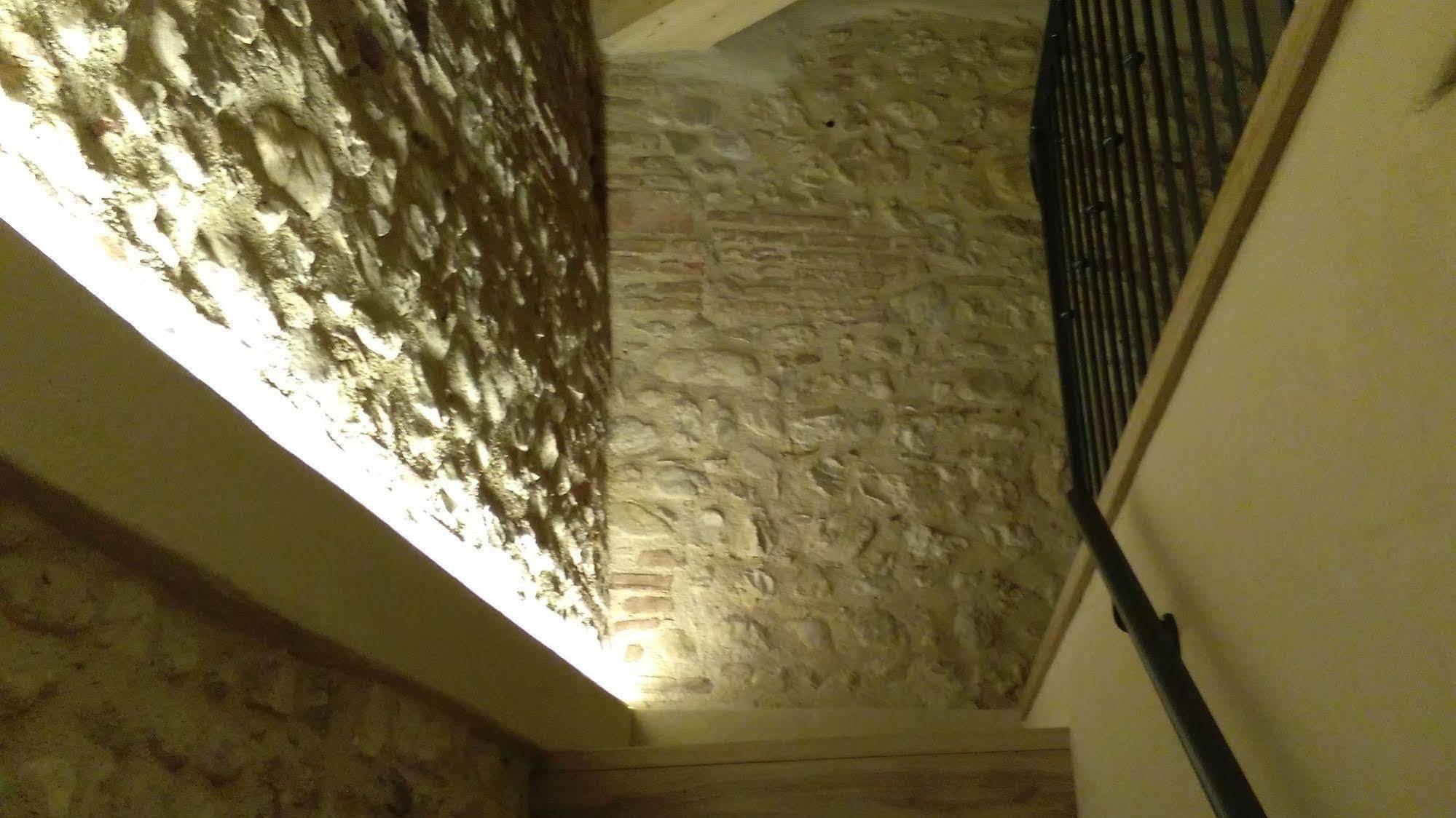 ホテル Casa Daisy Paderno del Grappa エクステリア 写真